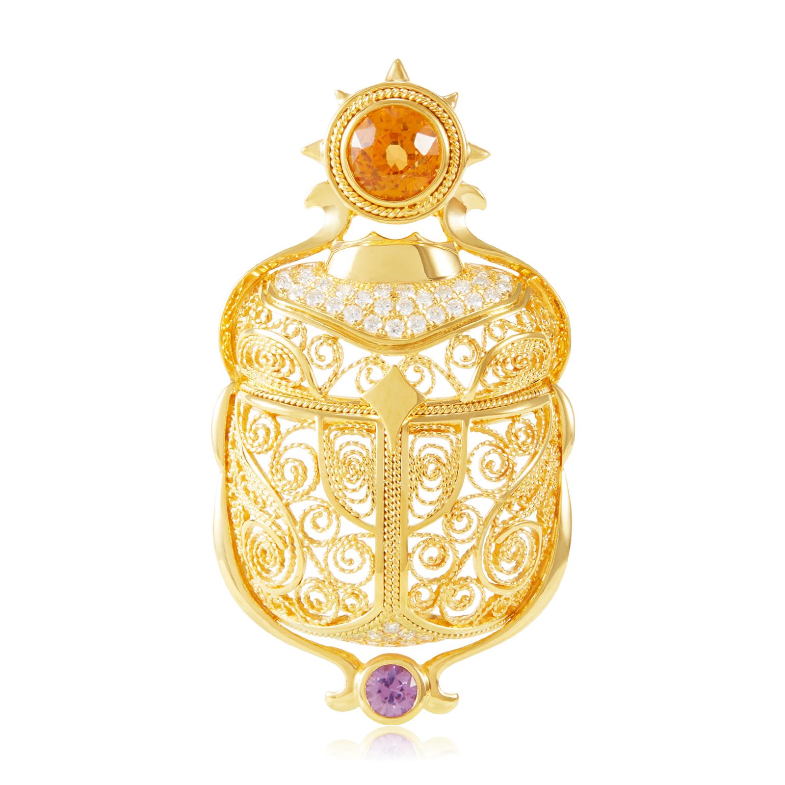 Golden Guard – Eternal Shield Pendant 4